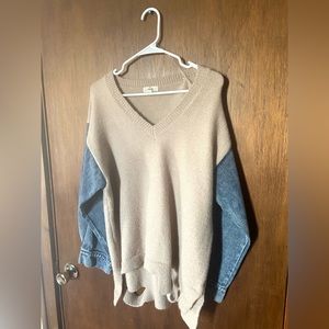 Entro Mixed Fabric Denim Sleeve Sweater Size Large